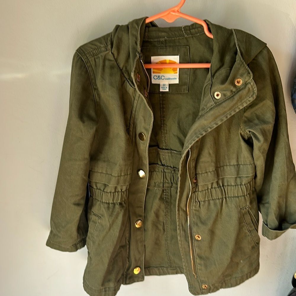 C&C green army hooded jacket 3t